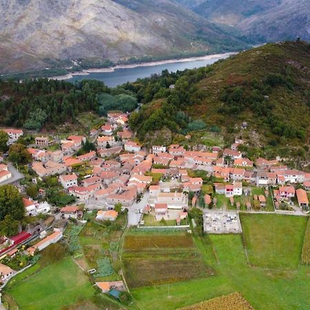 Apartamento Casa Da Fonte Geres Campo do Geres Exterior foto