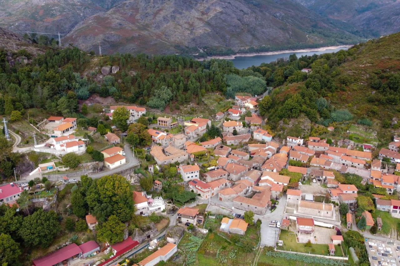 Apartamento Casa Da Fonte Geres Campo do Geres Exterior foto