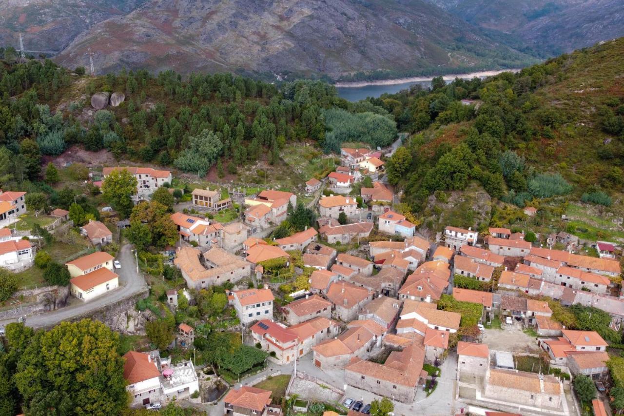 Apartamento Casa Da Fonte Geres Campo do Geres Exterior foto